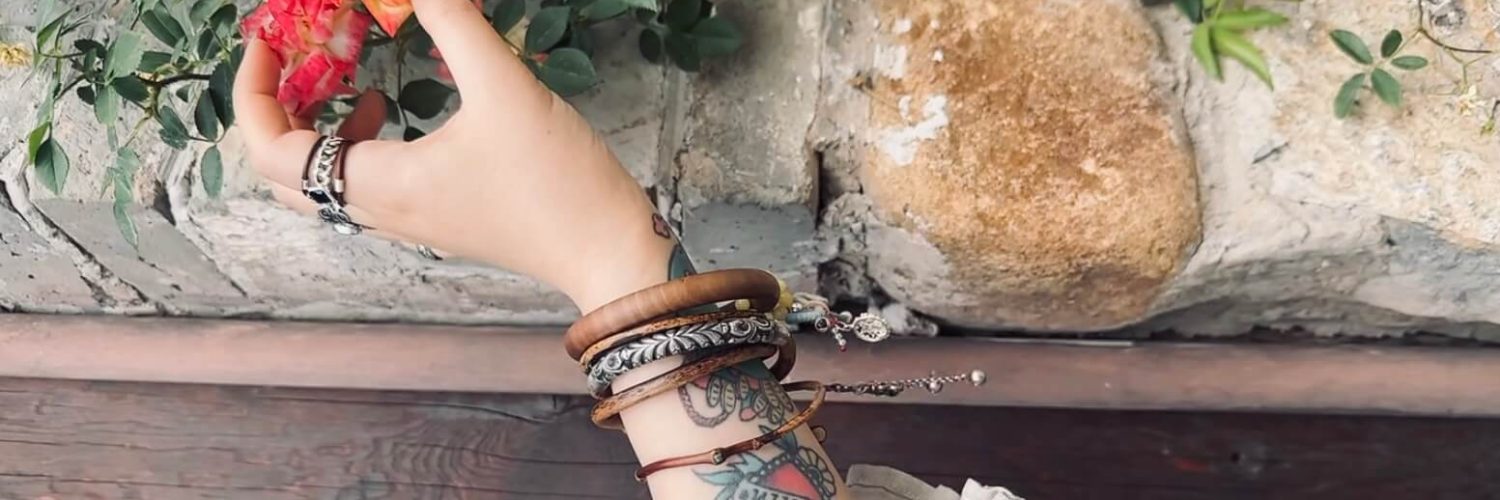 flower and bangle